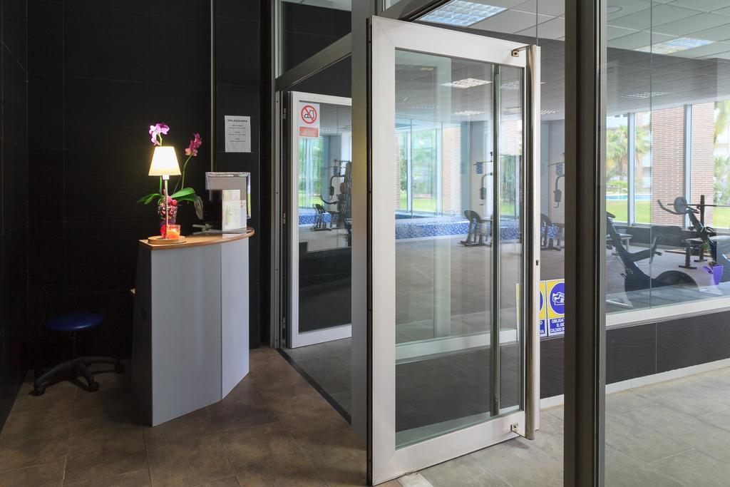 Uhc Spa Aqquaria Family Complex Salou Dış mekan fotoğraf